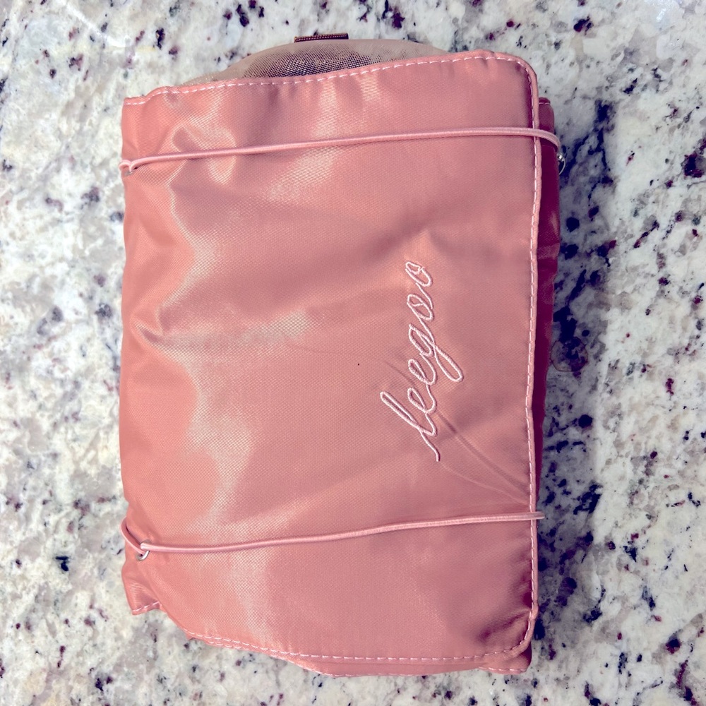 Travel bag for makeup or hair.